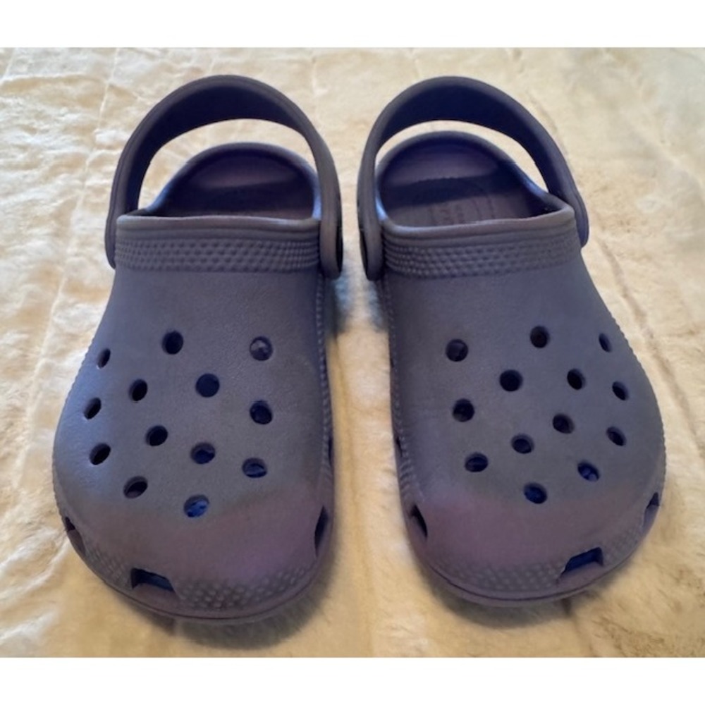 Crocs Kids Classic Clog Purple Water Friendly Comfort Shoes Size C10